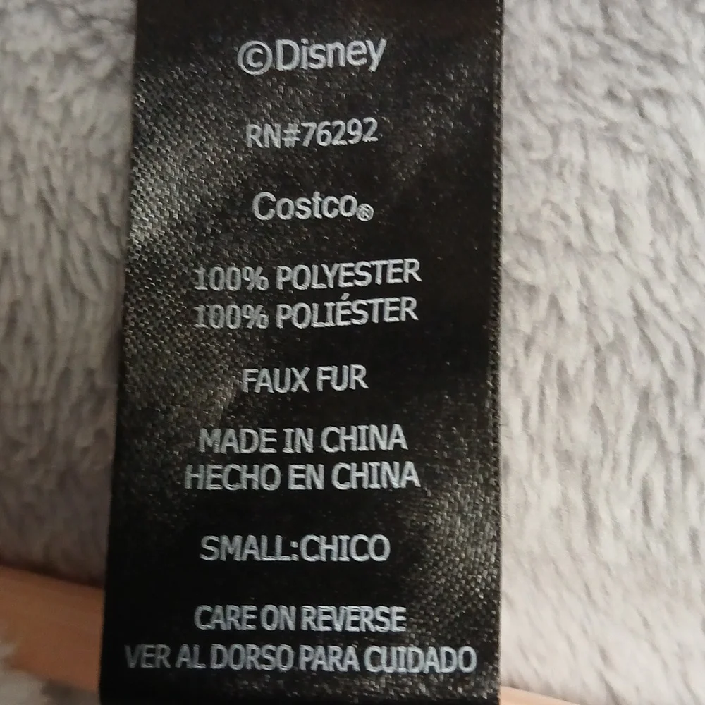 DISNEY Cozy Gray Hooded Fleece Pullover Lounger Gray/White Size S NWOT - Picture 7 of 8